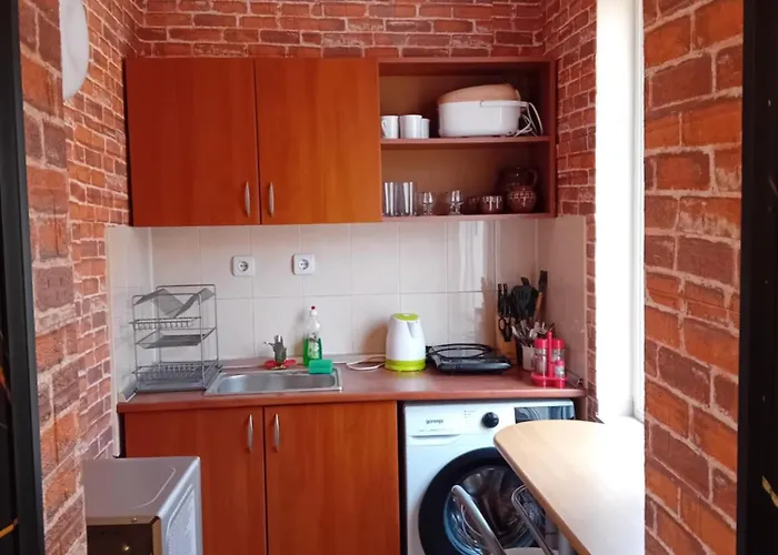 Laura 2 Приморско